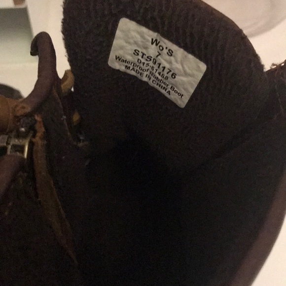 Sperry Saltwater Duck Boots - Picture 3 of 4